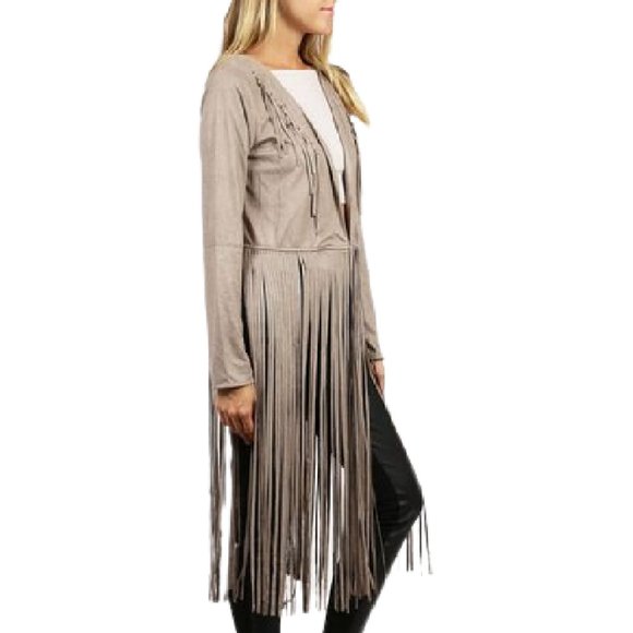Stylish Grey Bohemian Faux Suede with Long Fringe Hemline - Picture 3 of 4
